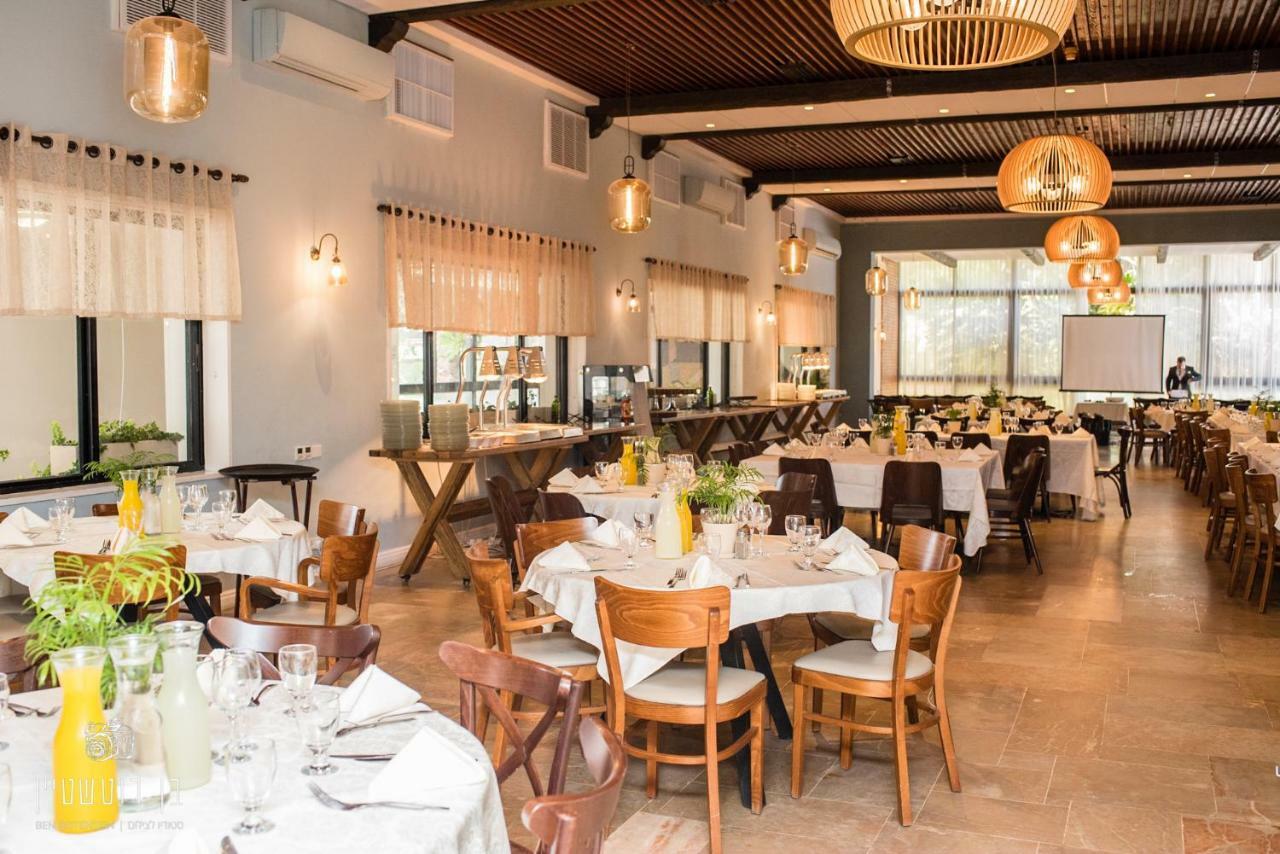 Eden Inn Zikhron Yaakov Extérieur photo